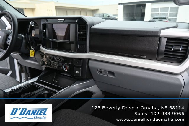 Used 2025 Ford F350 XLT w/ 360-Degree Camera Package AWD/4WD image 22