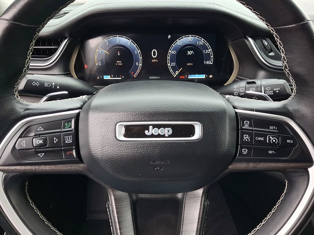 Used 2022 Jeep Grand Cherokee L Limited image 26