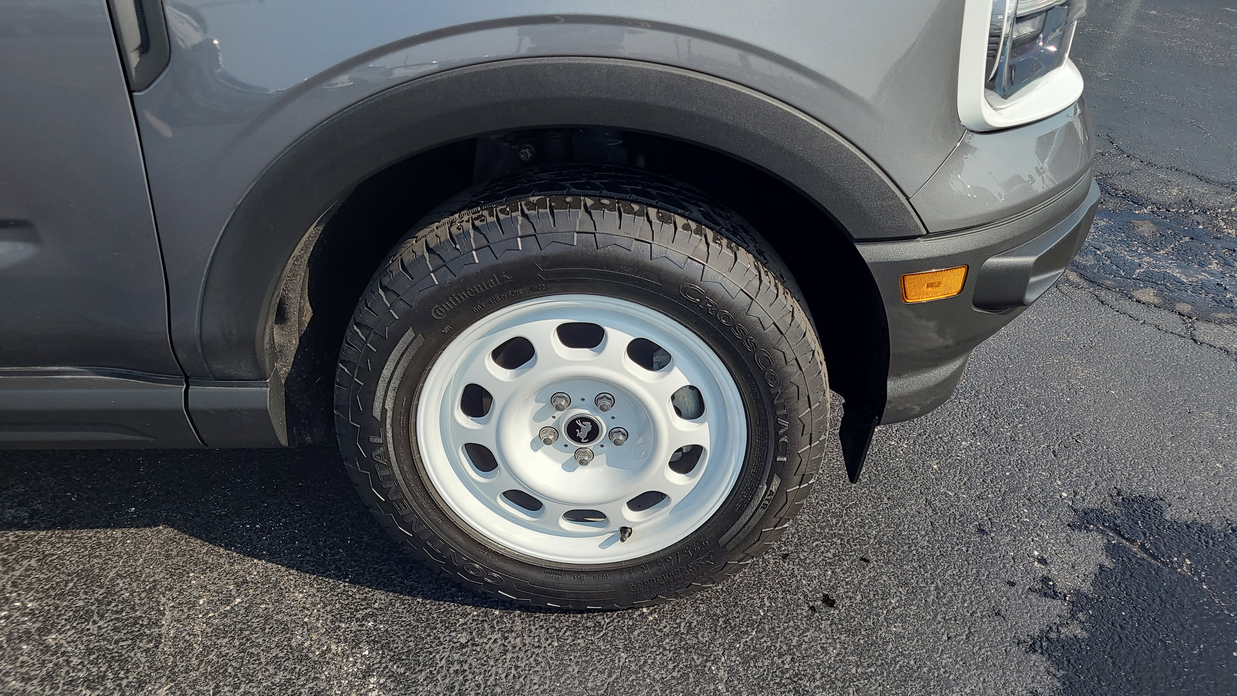 Used 2023 Ford Bronco Sport Heritage w/ Heritage Convenience Package AWD/4WD image 10