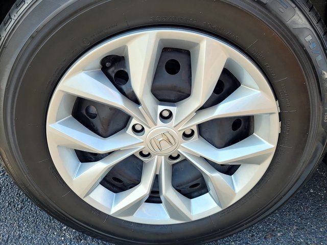 Used 2024 Honda CR-V LX image 12