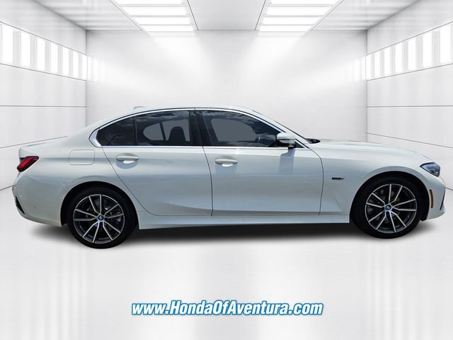 Used 2022 BMW 330e w/ Driving Assistance Package image 2