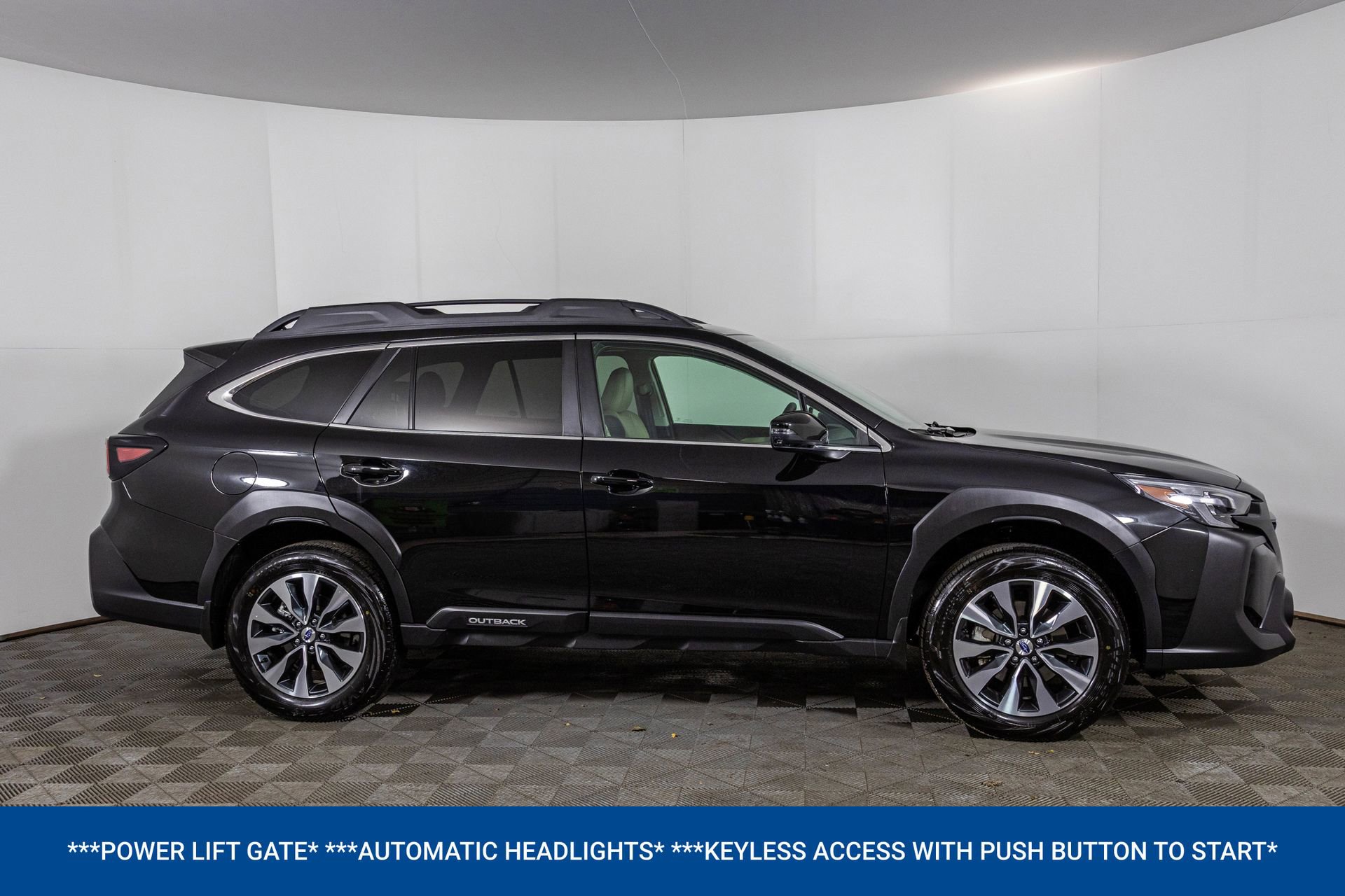 Used 2025 Subaru Outback Limited w/ Popular Package #2 image 11