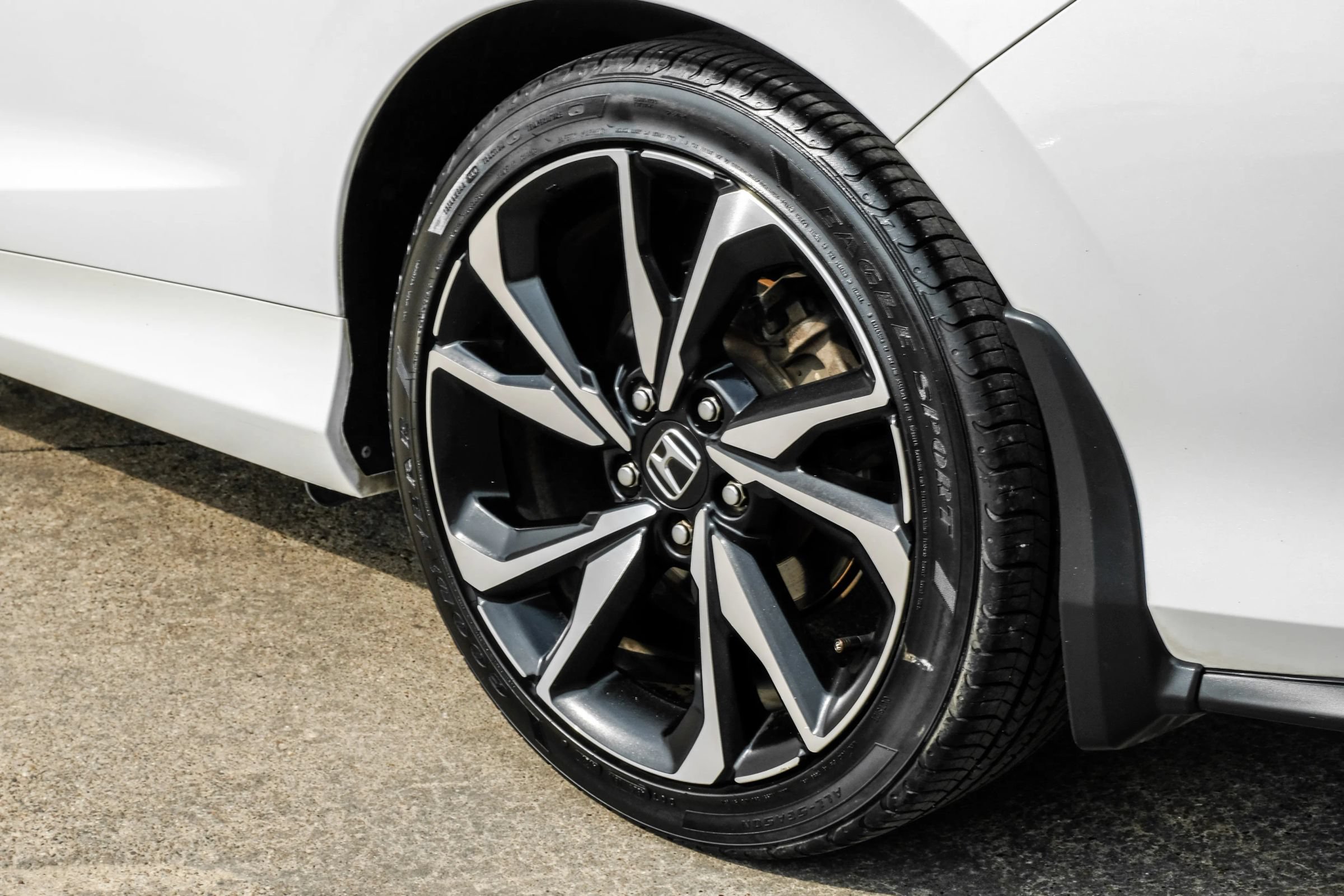 Used 2018 Honda Civic Si image 55