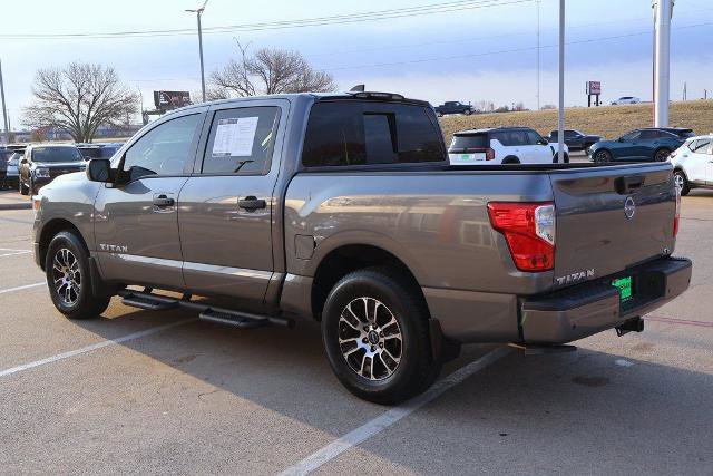 Certified 2024 Nissan Titan SV w/ SV Convenience Package RWD image 10