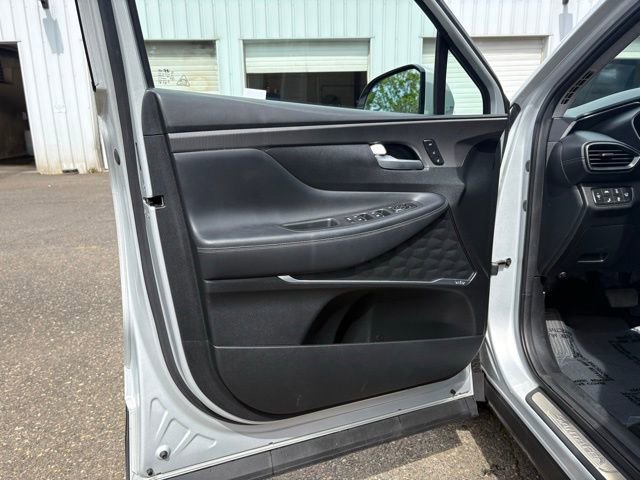 Used 2020 Hyundai Santa Fe Limited AWD/4WD image 11
