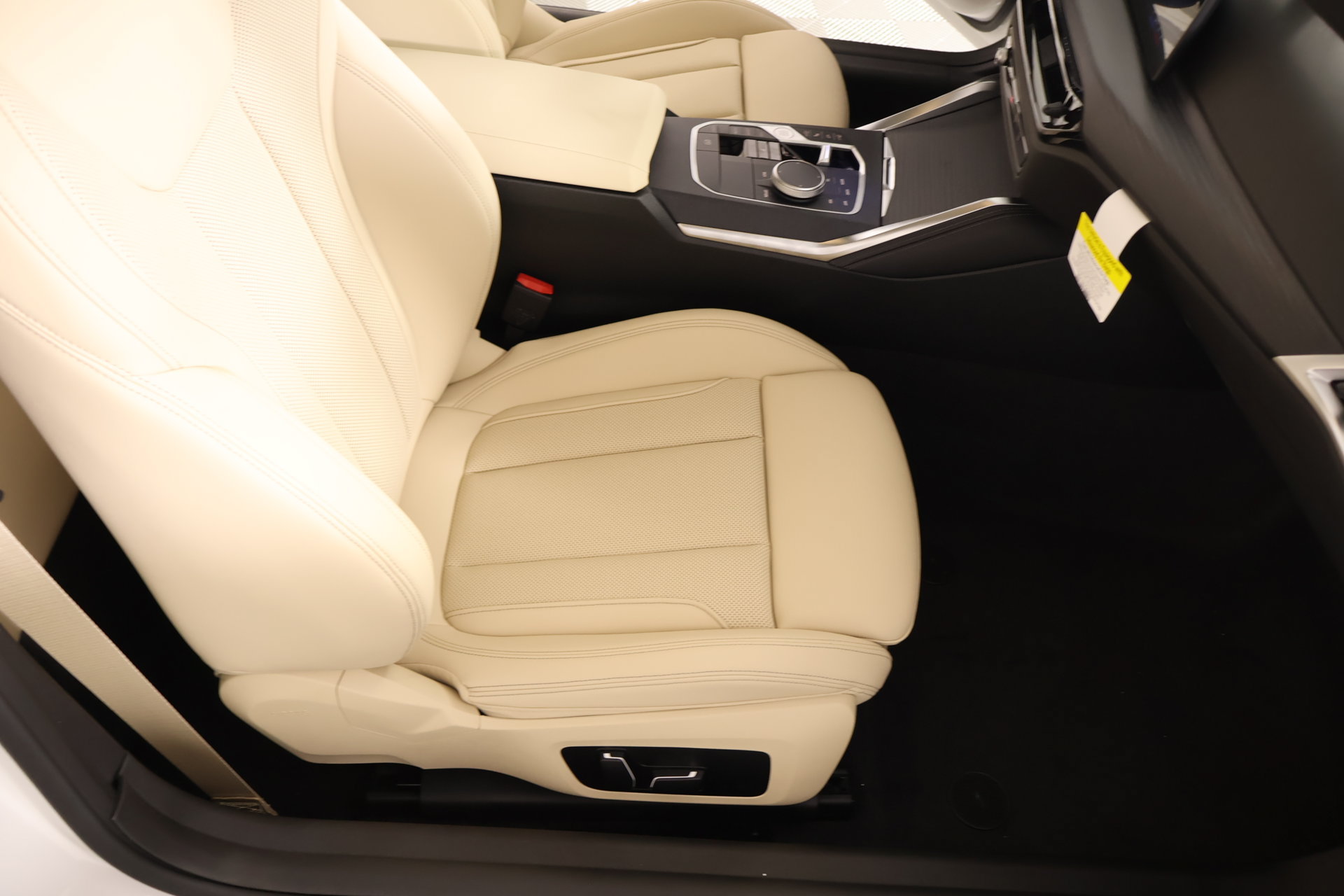 New 2026 BMW 230i xDrive Coupe w/ Premium Package AWD/4WD image 13