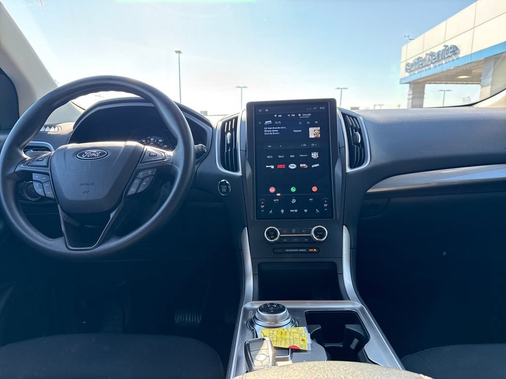Used 2024 Ford Edge SEL w/ Cargo Accessory Package image 15