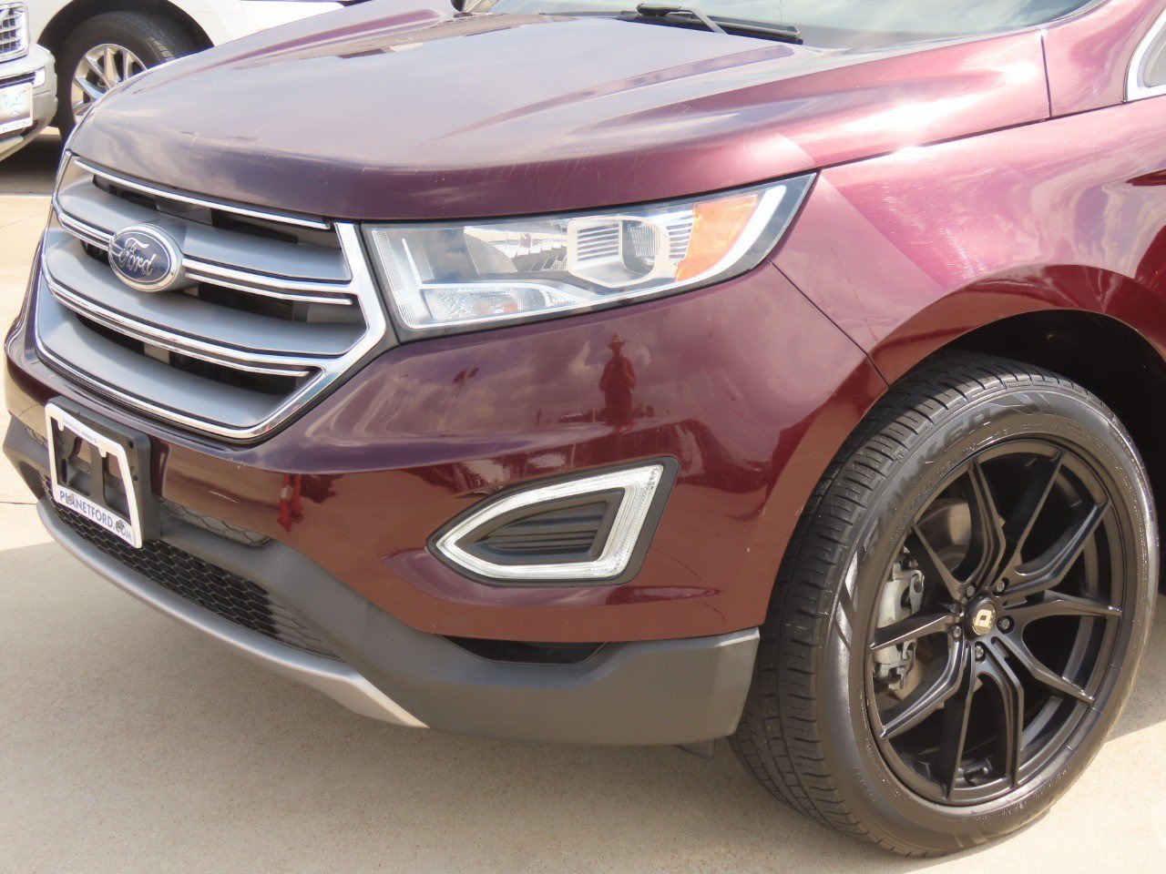 Used 2018 Ford Edge SEL w/ Equipment Group 201A FWD image 3