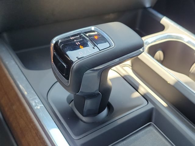 Certified 2025 Chevrolet Silverado 1500 High Country w/ High Country Premium Package AWD/4WD image 39