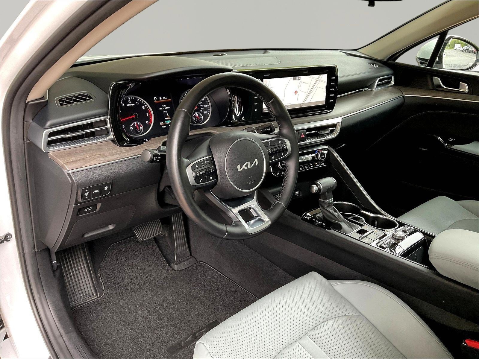 Used 2024 Kia K5 EX w/ EX Premium Package FWD image 17