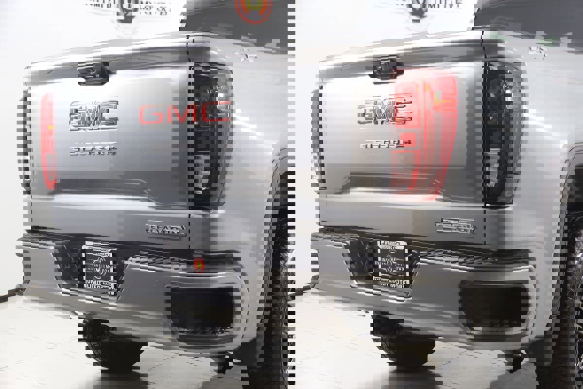Used 2024 GMC Sierra 1500 Elevation image 43