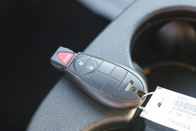 Used 2024 RAM 1500 Classic SLT image 30