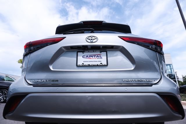Used 2020 Toyota Highlander Platinum AWD/4WD image 15