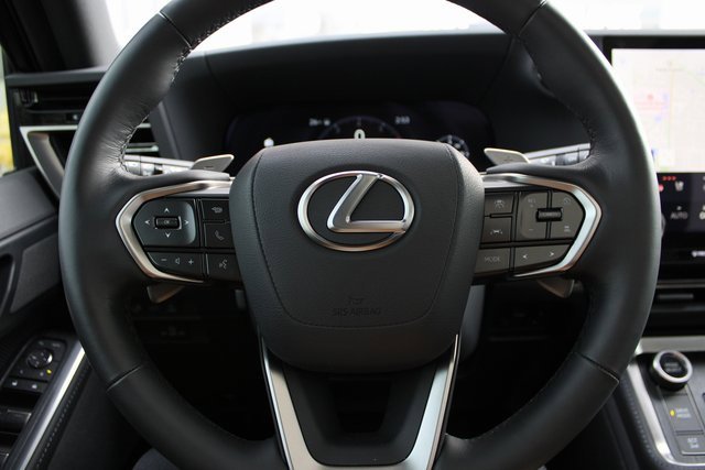 Used 2024 Lexus GX 550 image 24