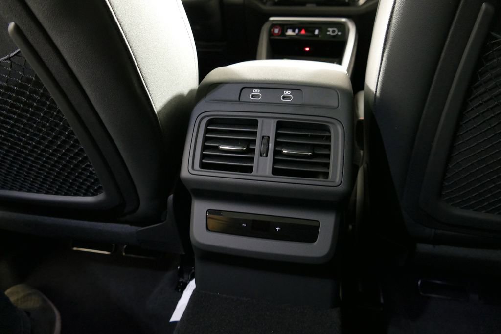 New 2026 Audi SQ5 Premium Plus image 4