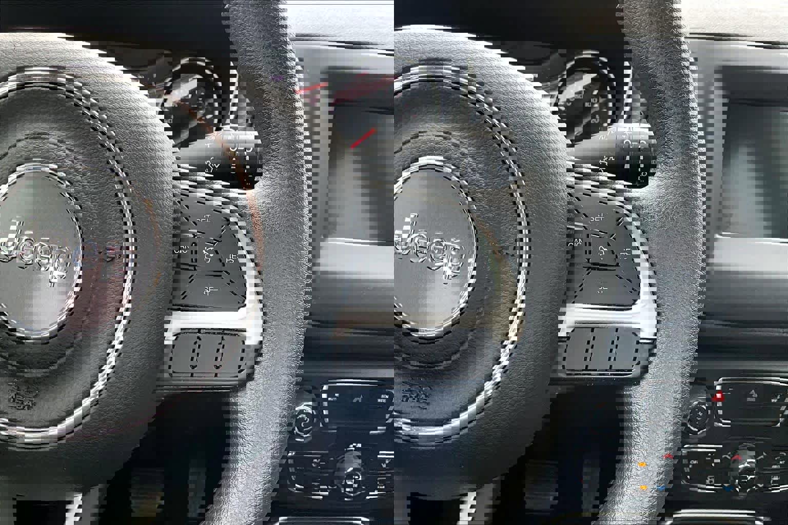 Used 2021 Jeep Compass Sport image 25