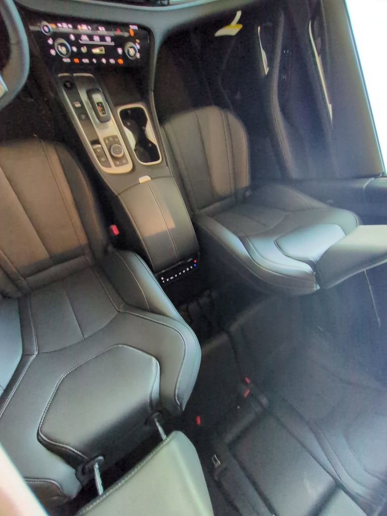 Used 2026 INFINITI QX60 Luxe w/ Cargo Package image 11