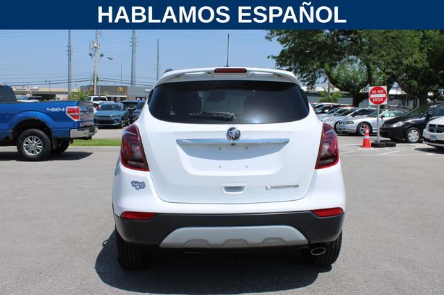 Used 2019 Buick Encore Sport Touring w/ Safety Package FWD image 4