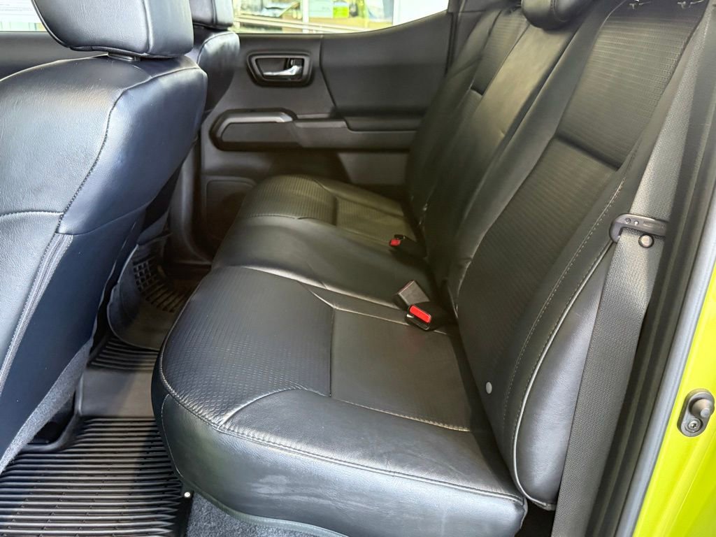 Certified 2023 Toyota Tacoma TRD Off-Road image 41