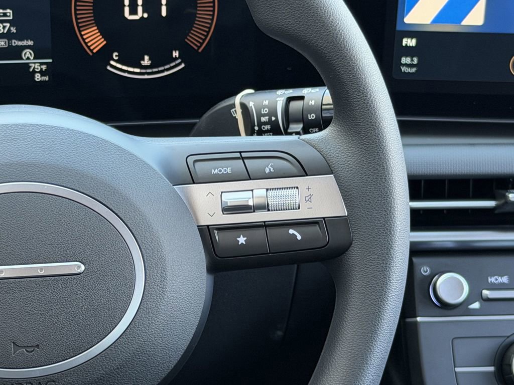 New 2026 Hyundai Tucson SE image 14