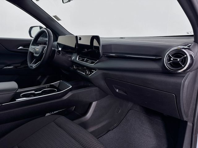 Used 2025 Chevrolet Equinox LT image 29