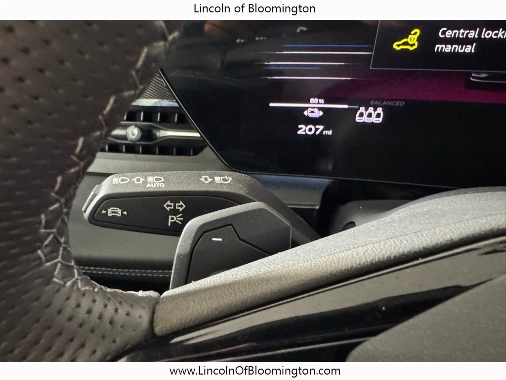 Used 2025 Audi SQ6 e-tron Prestige w/ 21" Black Optic Wheel Package image 41