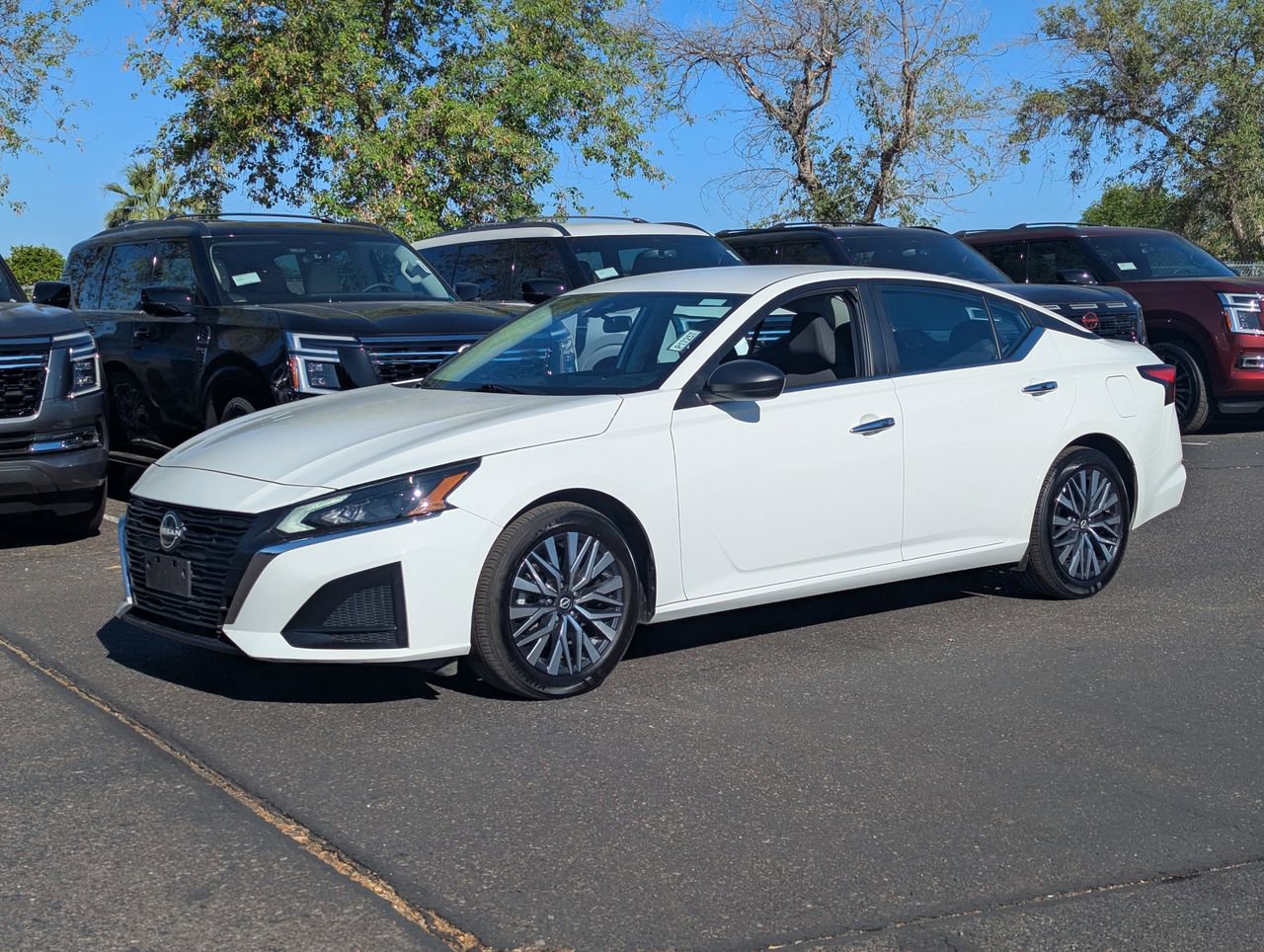 Certified 2025 Nissan Altima 2.5 SV image 2