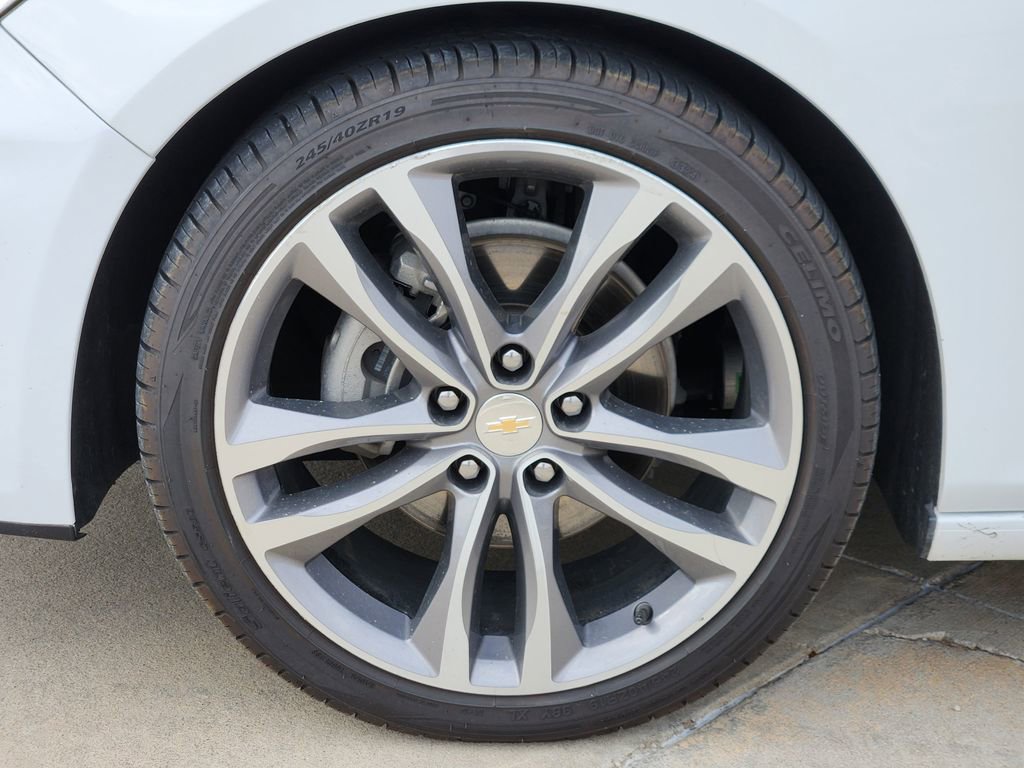 Used 2023 Chevrolet Malibu LT image 14