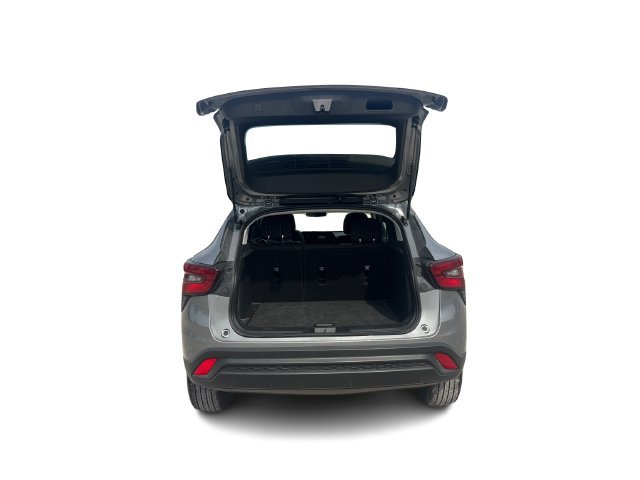 Used 2026 Chevrolet Trax LS FWD image 12