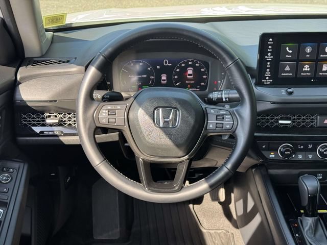 Used 2025 Honda Accord EX-L image 13