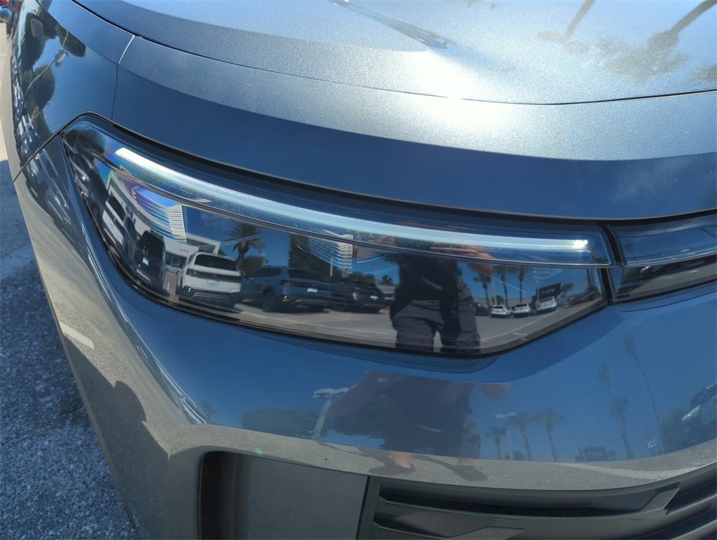 New 2026 Volkswagen Tiguan S image 13