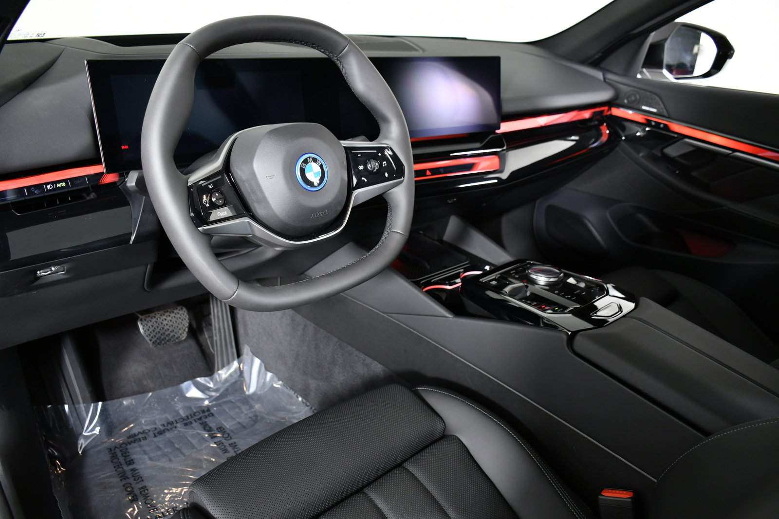 Used 2025 BMW i5 xDrive40 w/ Premium Package image 21