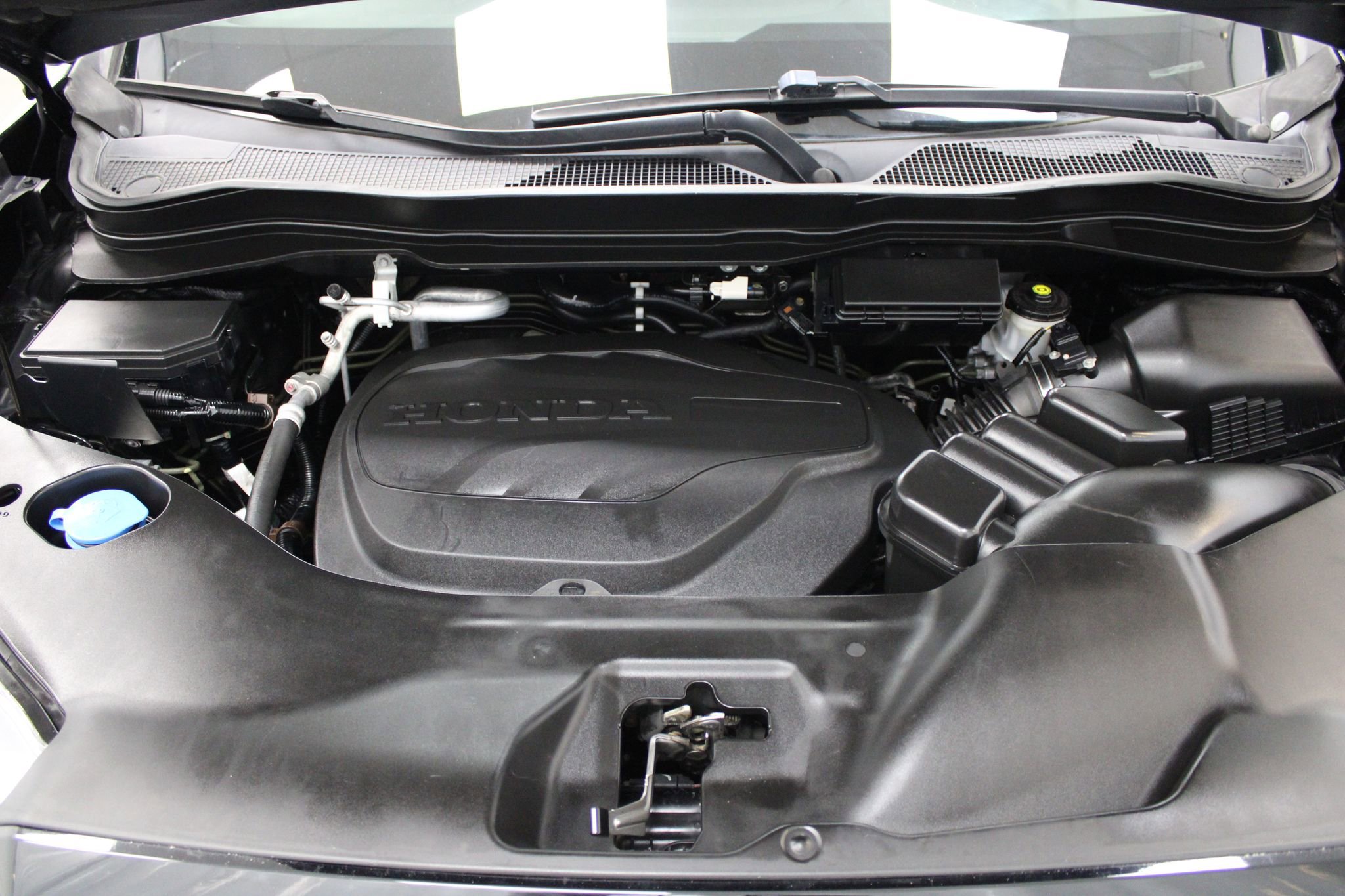 Used 2021 Honda Ridgeline Sport image 10