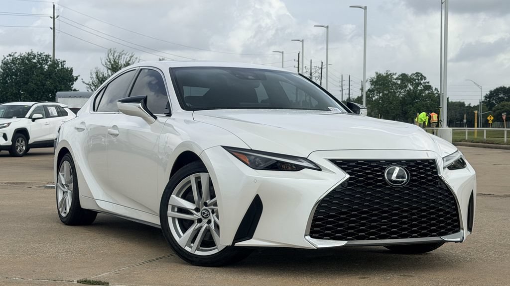 Used 2024 Lexus IS 300 w/ Comfort Package RWD image 2
