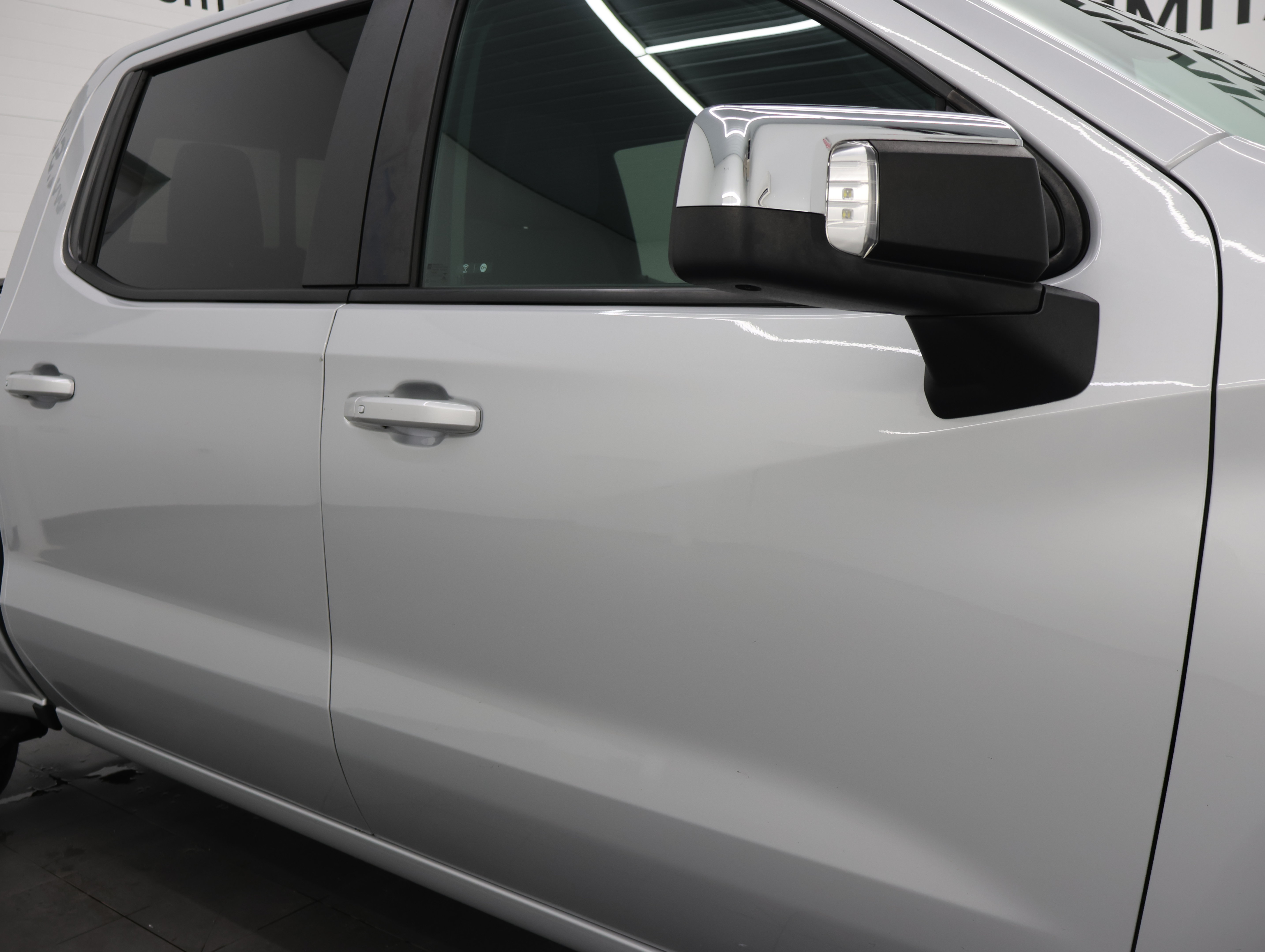 Used 2019 Chevrolet Silverado 1500 LT w/ All-Star Edition AWD/4WD image 23