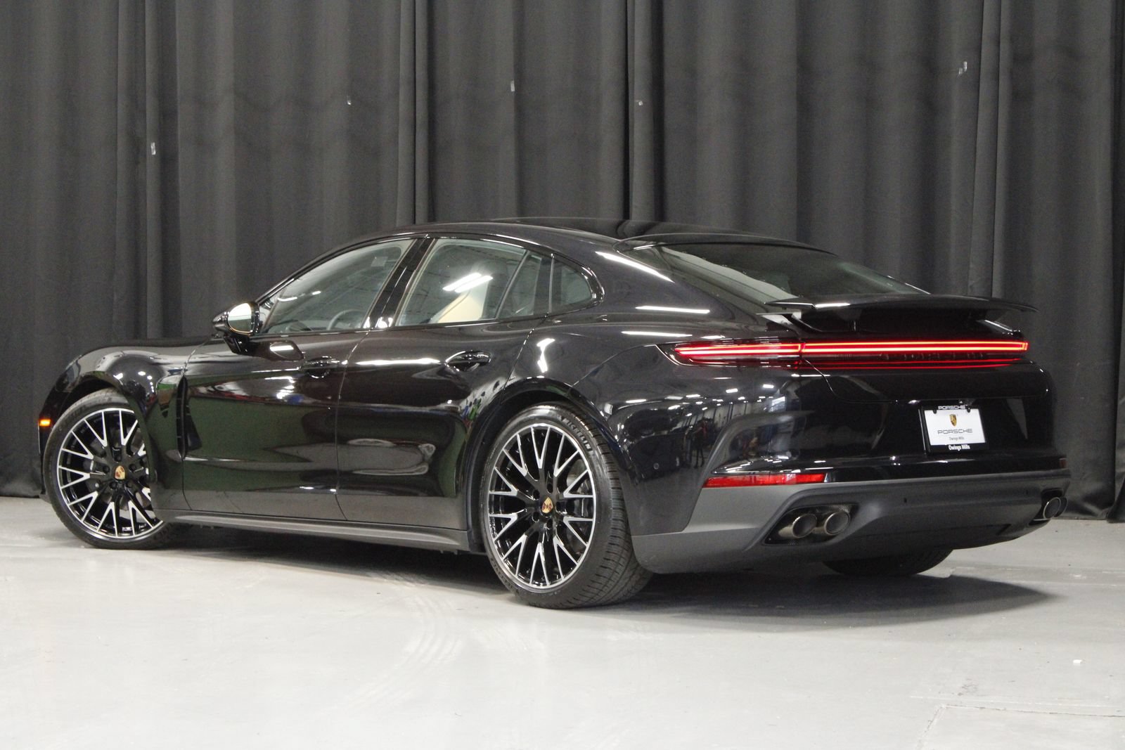 New 2026 Porsche Panamera 4 AWD/4WD image 3