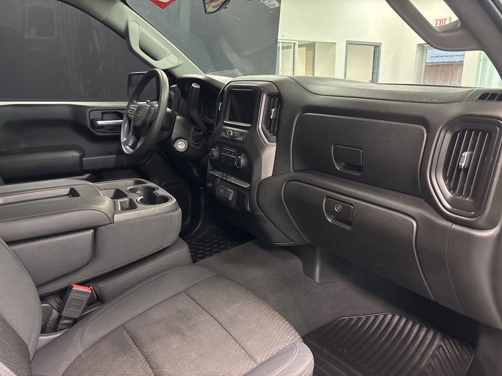 Used 2019 Chevrolet Silverado 1500 Custom Trail Boss w/ Custom Convenience Package image 11