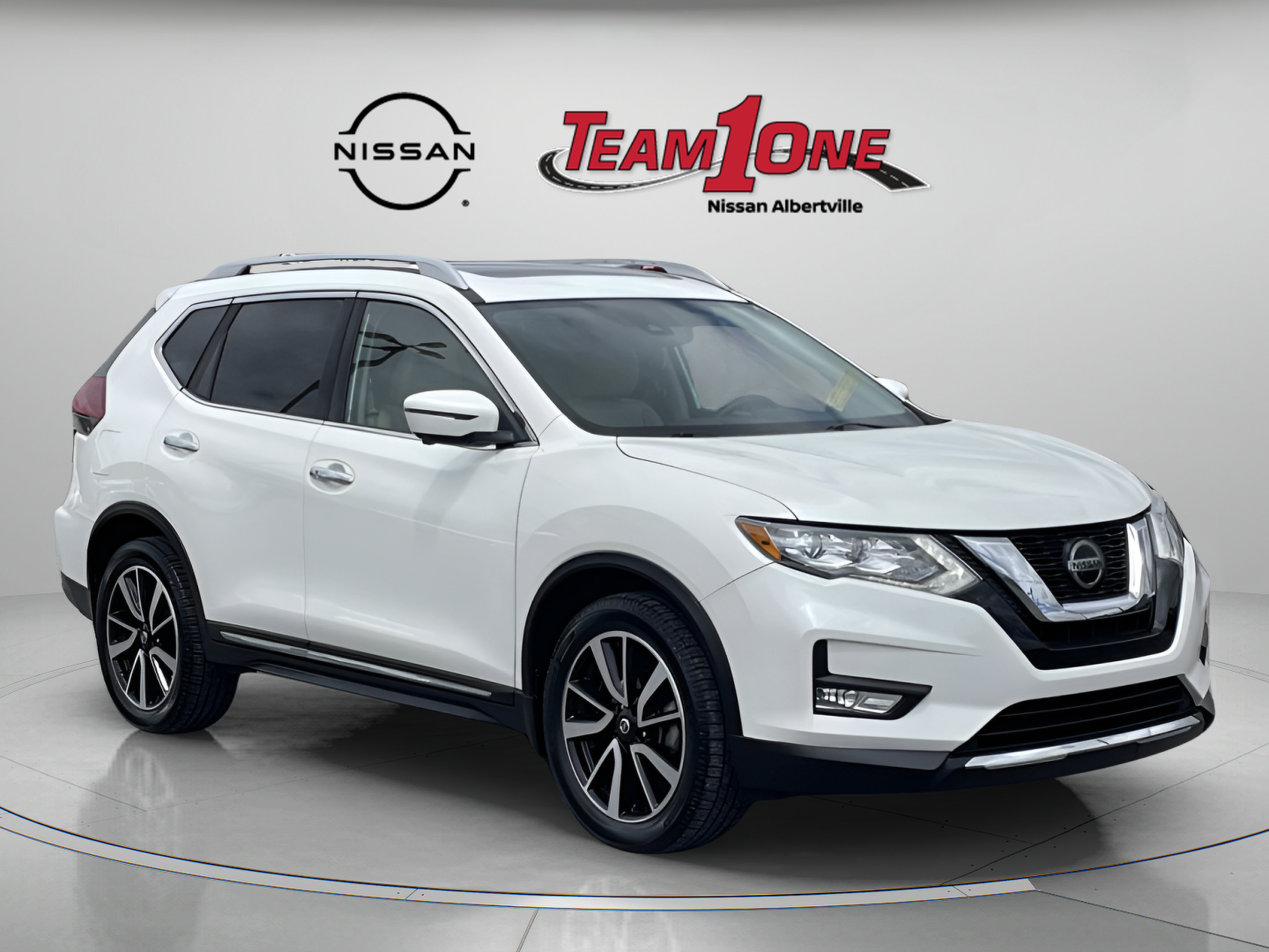 Used 2020 Nissan Rogue SL w/ Premium Package FWD image 1
