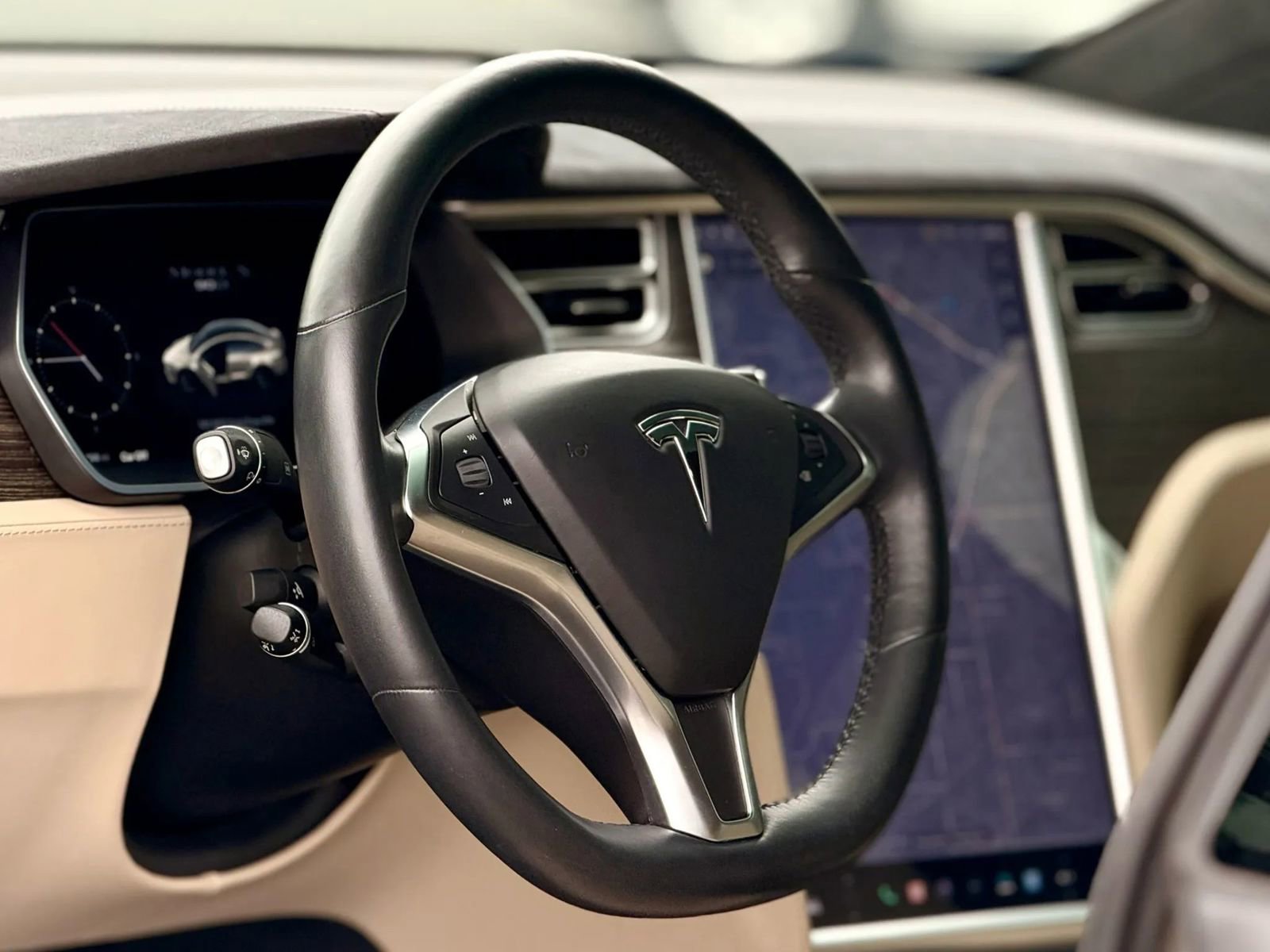 Used 2016 Tesla Model X 90D AWD/4WD image 13