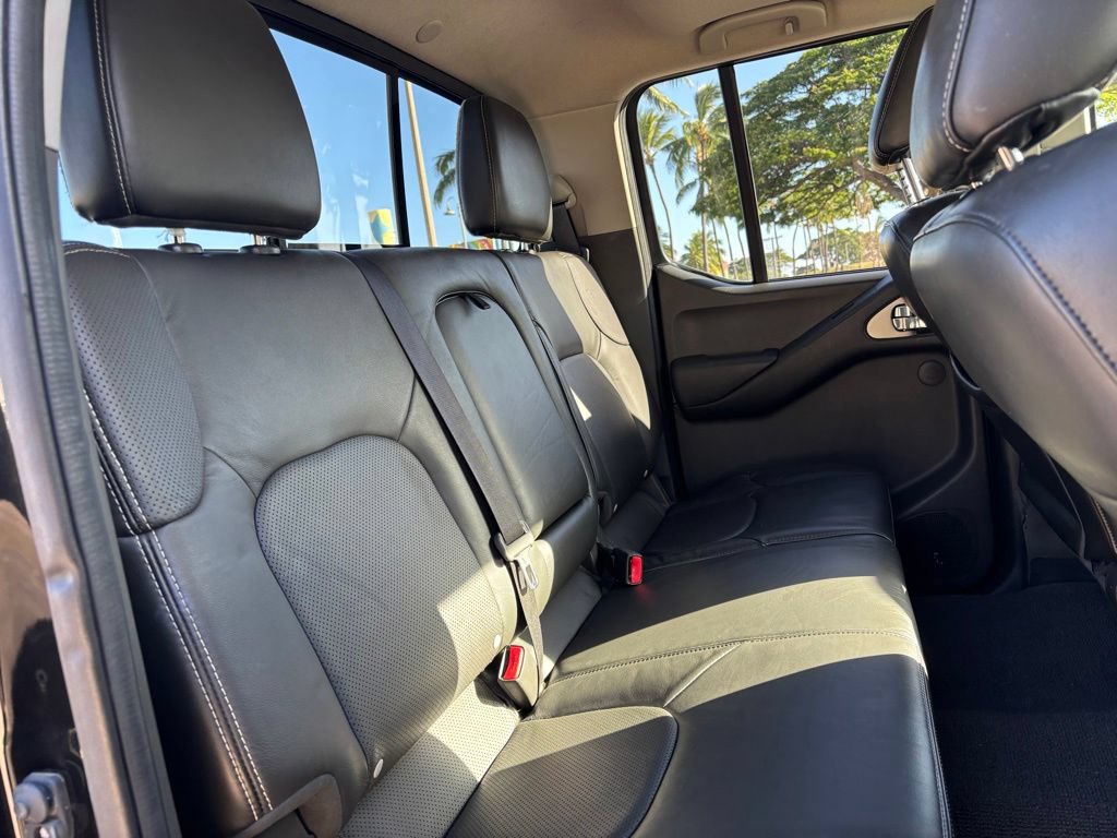 Used 2020 Nissan Frontier PRO-4X AWD/4WD image 11