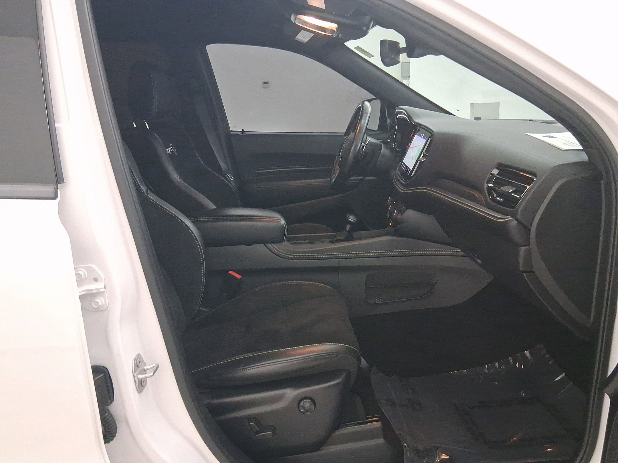 Used 2021 Dodge Durango SRT Hellcat w/ Technology Group image 34