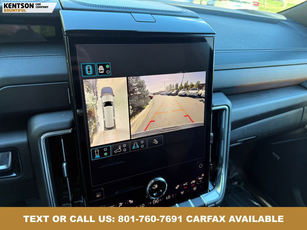 Used 2025 GMC Yukon XL Denali image 30