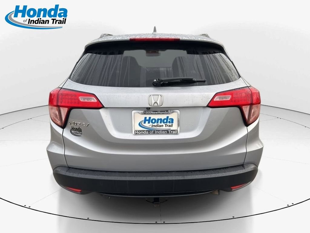 Used 2018 Honda HR-V EX image 7