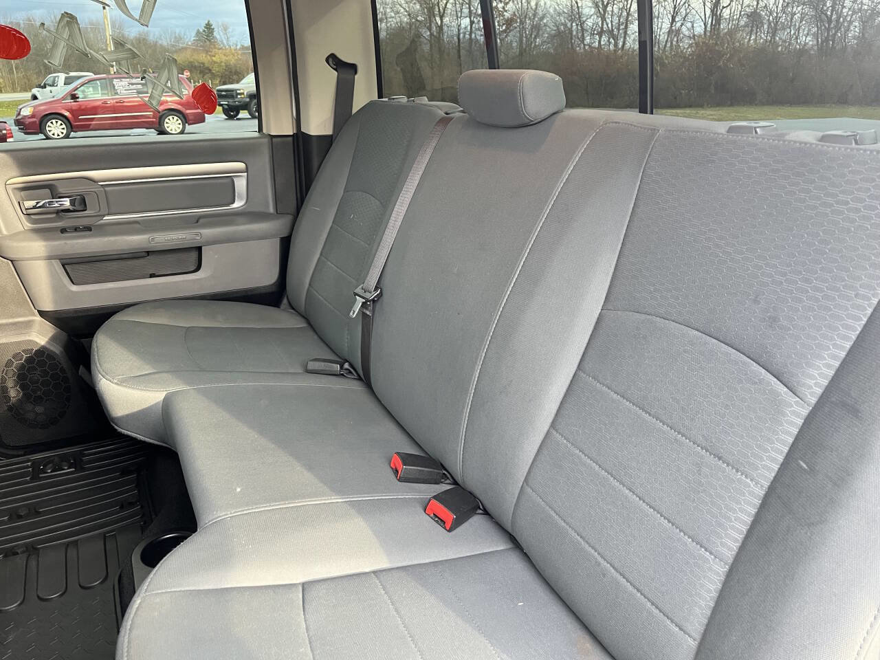 Used 2017 RAM 1500 Outdoorsman image 9