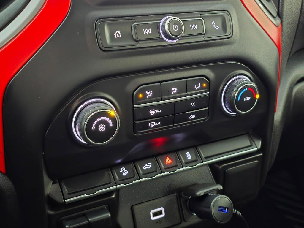 Used 2020 Chevrolet Silverado 1500 Custom Trail Boss w/ Custom Convenience Package image 32