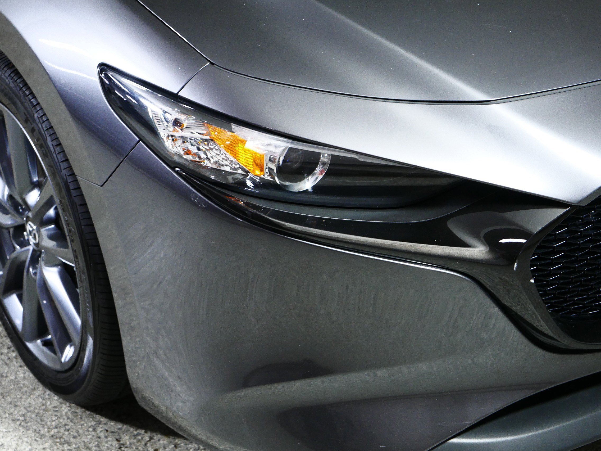 Used 2020 MAZDA MAZDA3 Hatchback FWD image 16