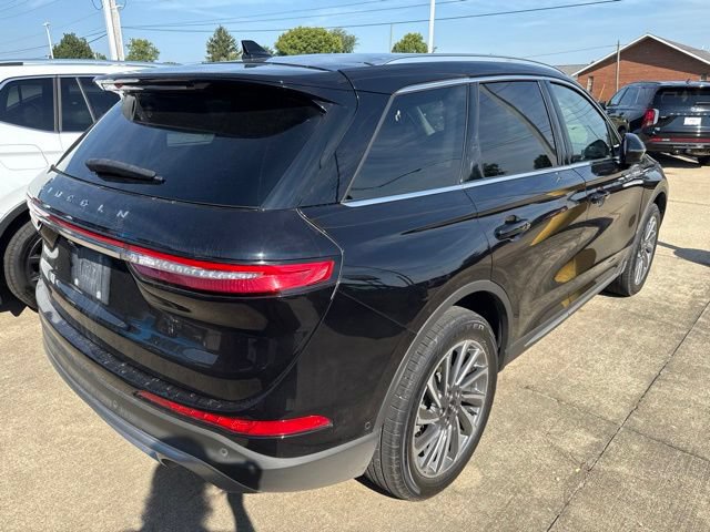 Used 2023 Lincoln Corsair Reserve w/ Equipment Group 202A AWD/4WD image 5