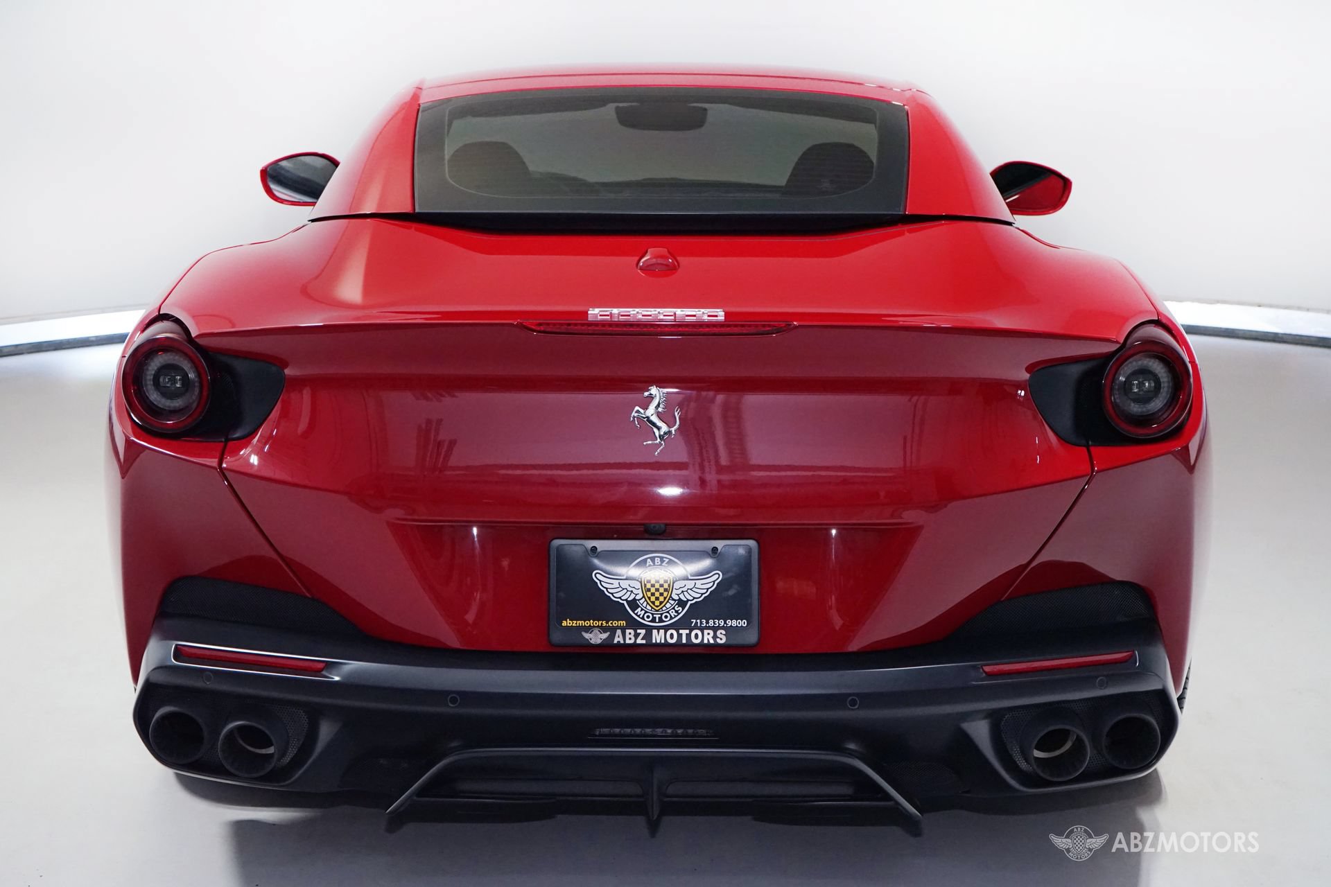 Used 2019 Ferrari Portofino RWD image 7