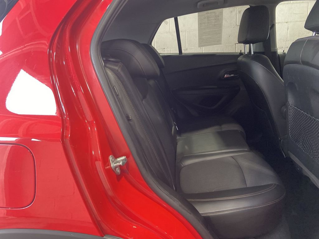 Used 2017 Chevrolet Trax LT w/ LT Convenience Package image 25