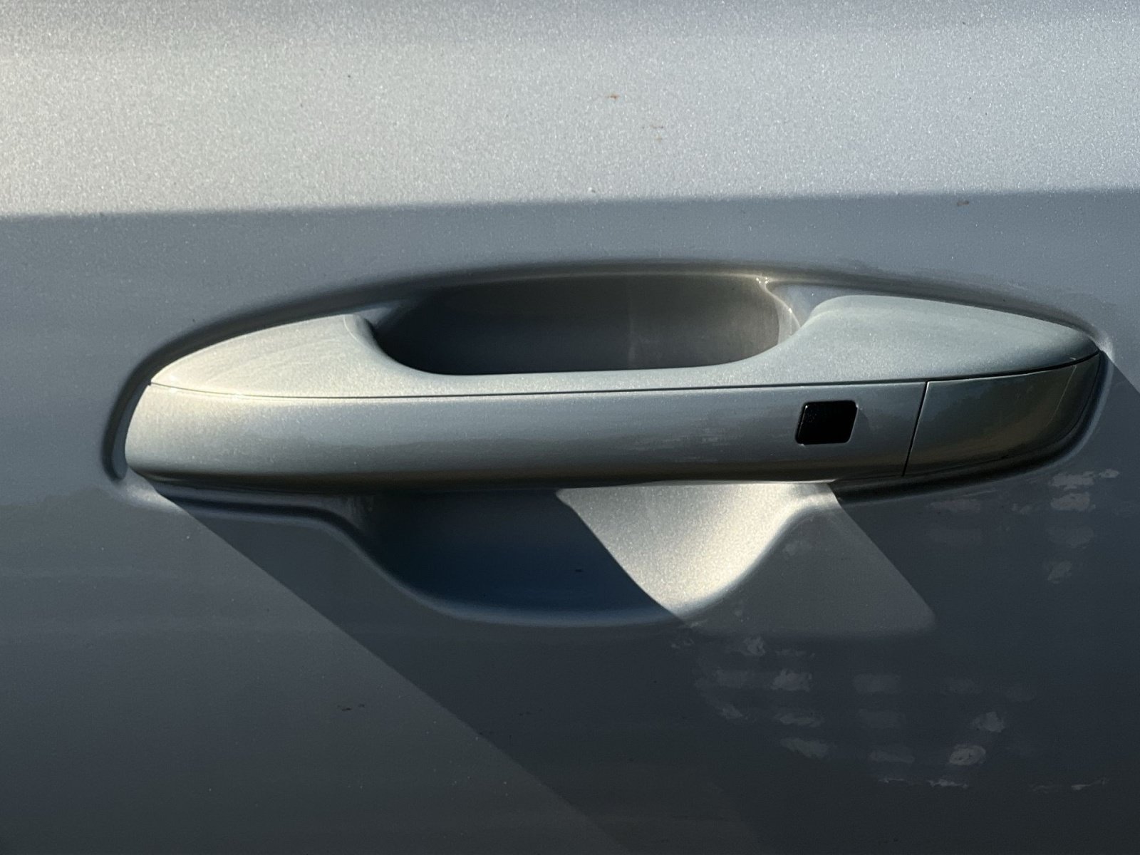 New 2026 Kia Sorento S w/ S Panoramic Sunroof Package FWD image 16